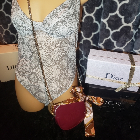 Dior mini Cosmetic pouch crossbody - Picture 13 of 14